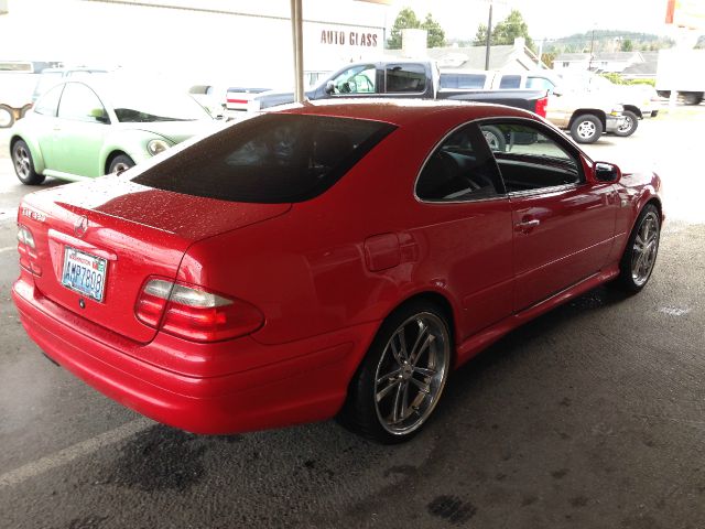 1999 Mercedes-Benz CLK-Class XLE V6