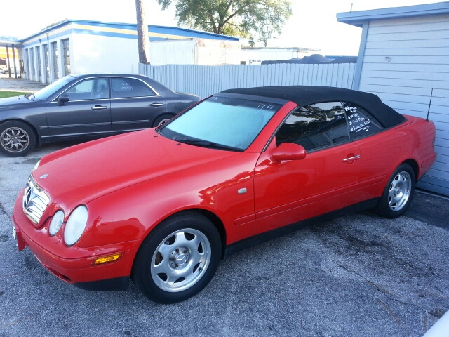 1999 Mercedes-Benz CLK-Class 7-passenger