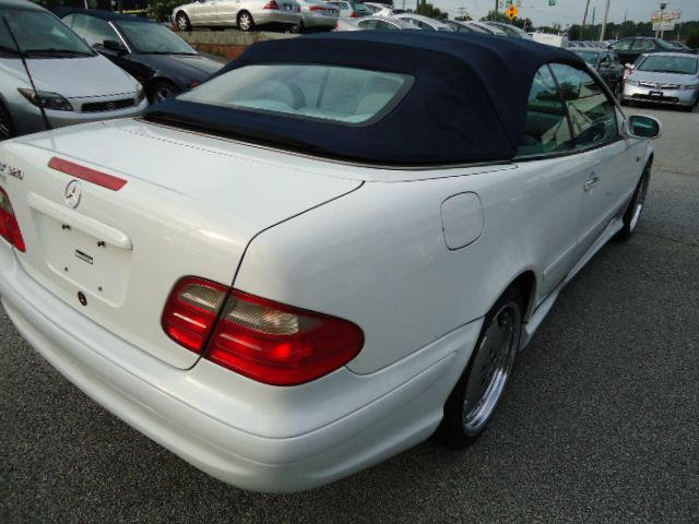 1999 Mercedes-Benz CLK-Class 7-passenger