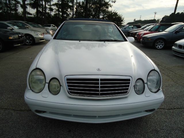 1999 Mercedes-Benz CLK-Class 7-passenger