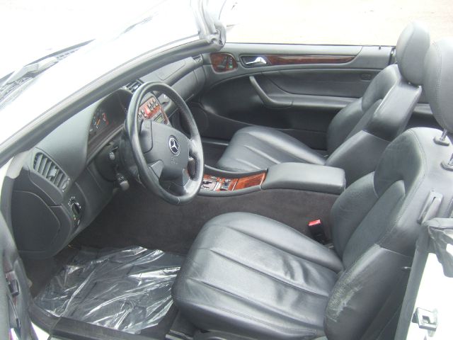 1999 Mercedes-Benz CLK-Class 7-passenger