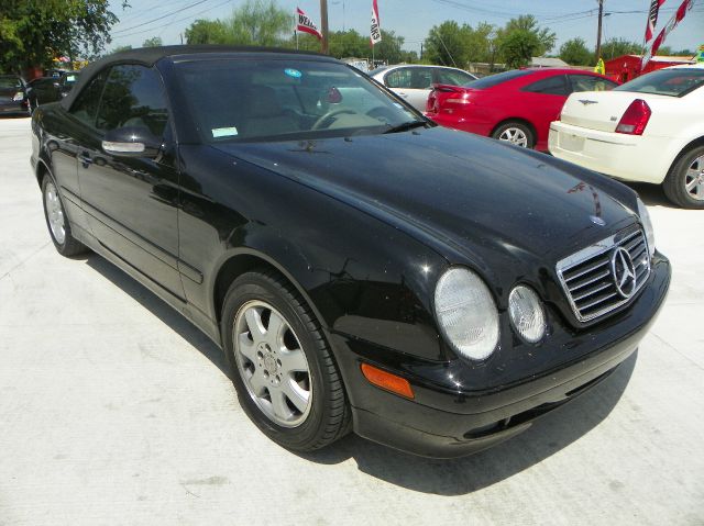 2000 Mercedes-Benz CLK-Class 7-passenger