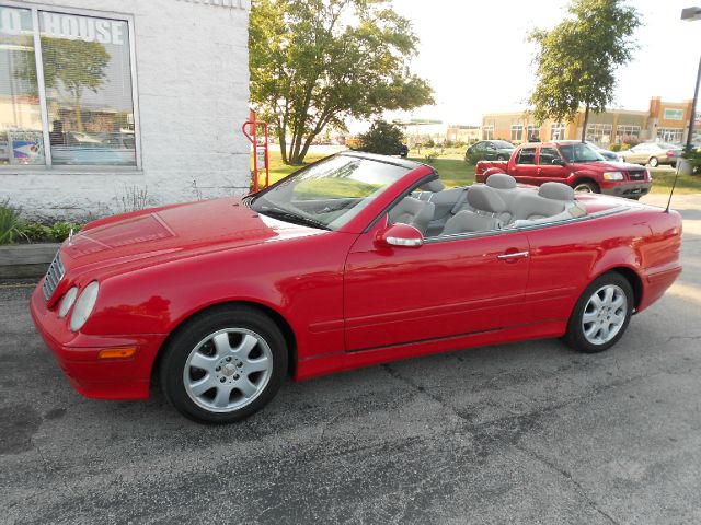 2001 Mercedes-Benz CLK-Class 7-passenger