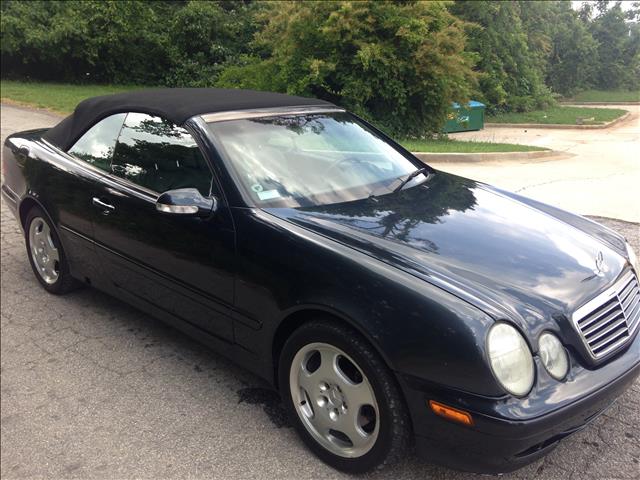 2001 Mercedes-Benz CLK-Class 7-passenger