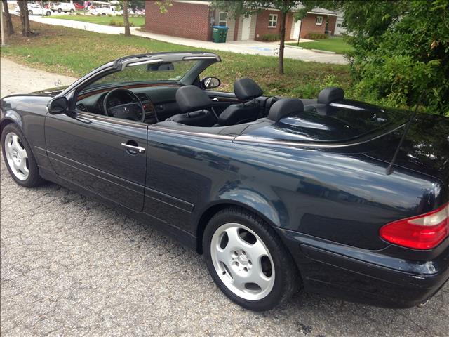 2001 Mercedes-Benz CLK-Class 7-passenger