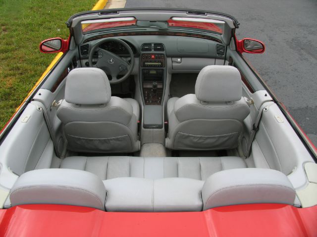 2001 Mercedes-Benz CLK-Class 7-passenger