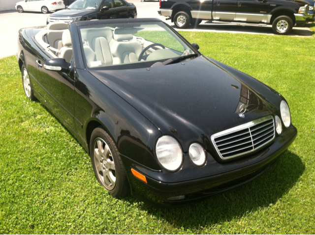 2001 Mercedes-Benz CLK-Class 7-passenger