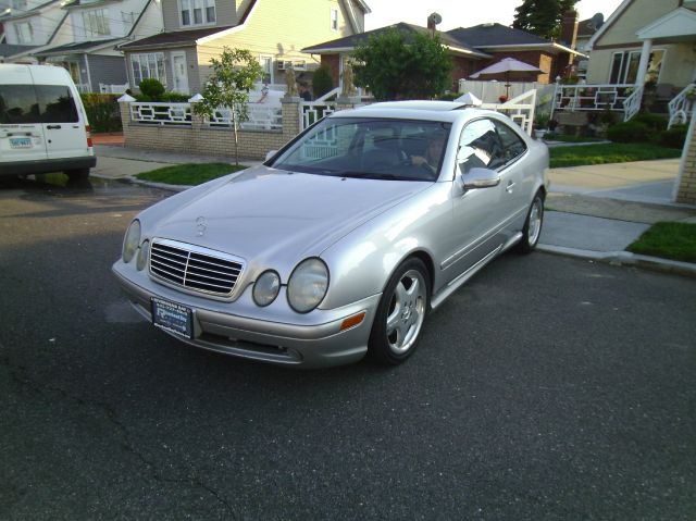 2001 Mercedes-Benz CLK-Class XLE V6