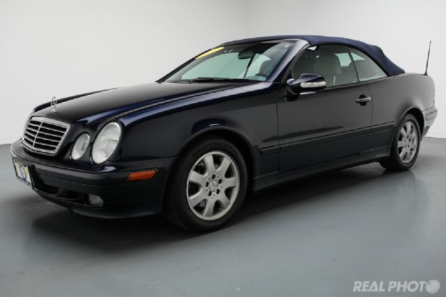 2002 Mercedes-Benz CLK-Class 7-passenger