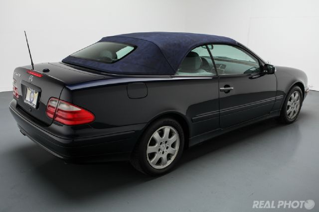 2002 Mercedes-Benz CLK-Class 7-passenger