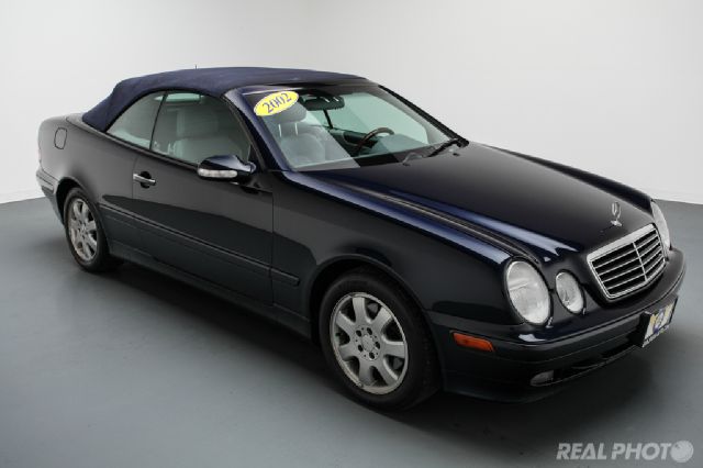 2002 Mercedes-Benz CLK-Class 7-passenger