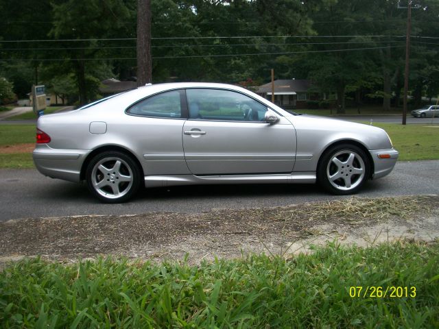 2002 Mercedes-Benz CLK-Class 2.0T Quattro AWD Wagon