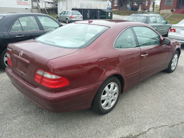 2002 Mercedes-Benz CLK-Class LT 1500 DVD W/monitorflex Fuel 4X4