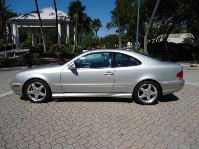 2002 Mercedes-Benz CLK-Class XLE V6