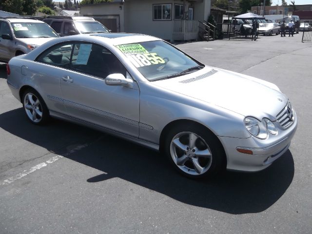 2003 Mercedes-Benz CLK-Class LT 1500 DVD W/monitorflex Fuel 4X4