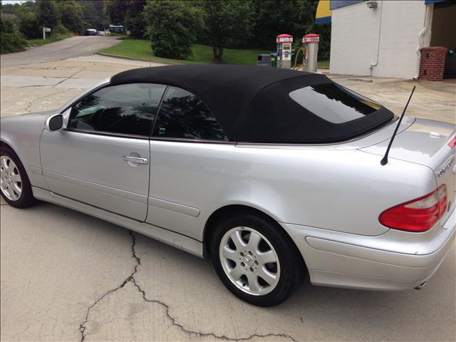 2003 Mercedes-Benz CLK-Class 7-passenger