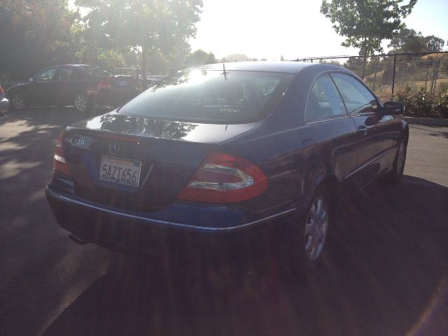 2003 Mercedes-Benz CLK-Class LT 1500 DVD W/monitorflex Fuel 4X4