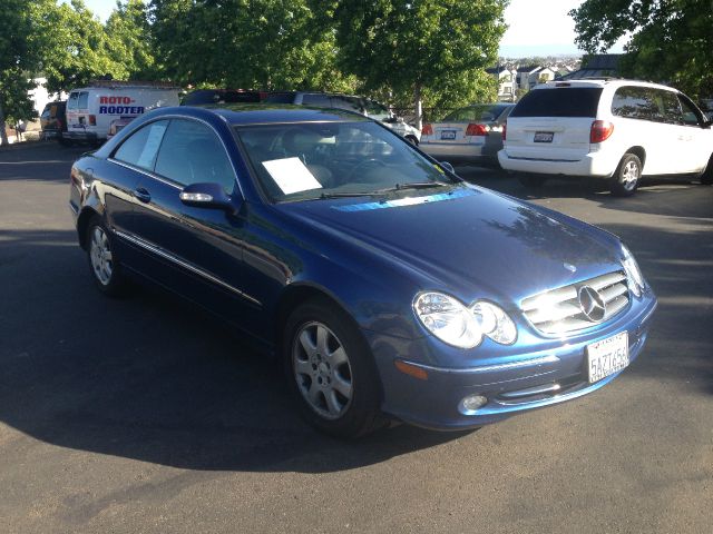 2003 Mercedes-Benz CLK-Class LT 1500 DVD W/monitorflex Fuel 4X4