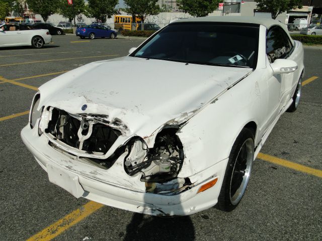 2003 Mercedes-Benz CLK-Class 2.0T Quattro AWD Wagon