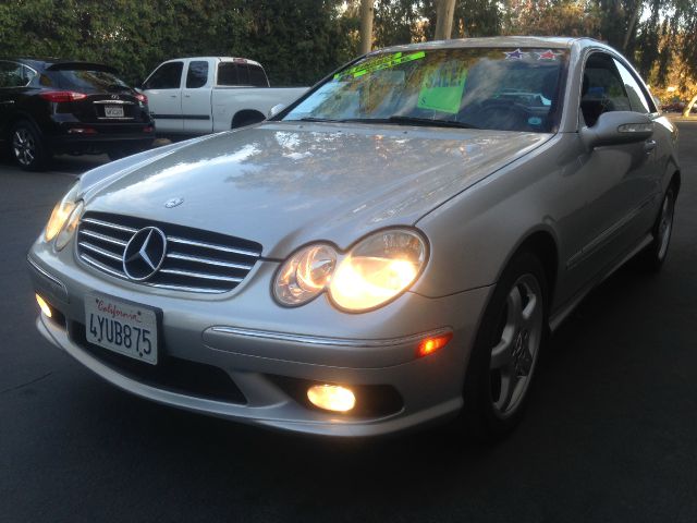 2003 Mercedes-Benz CLK-Class LTD Wagon AWD