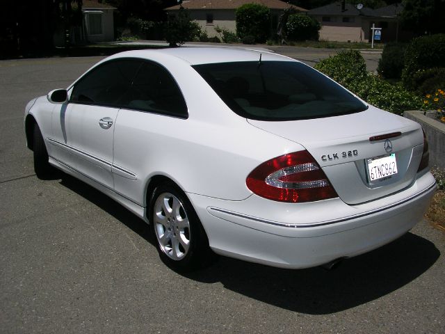 2003 Mercedes-Benz CLK-Class LT 1500 DVD W/monitorflex Fuel 4X4