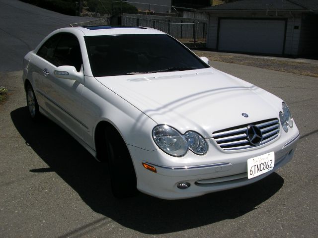 2003 Mercedes-Benz CLK-Class LT 1500 DVD W/monitorflex Fuel 4X4