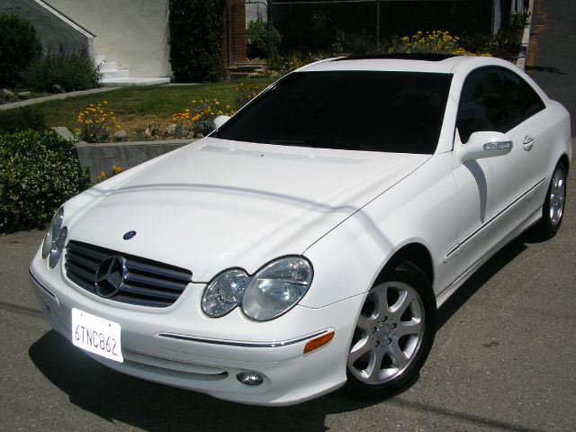 2003 Mercedes-Benz CLK-Class LT 1500 DVD W/monitorflex Fuel 4X4