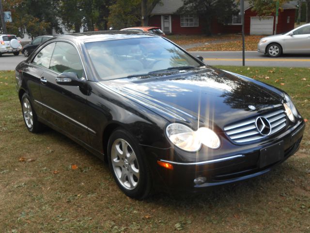 2004 Mercedes-Benz CLK-Class LT 1500 DVD W/monitorflex Fuel 4X4