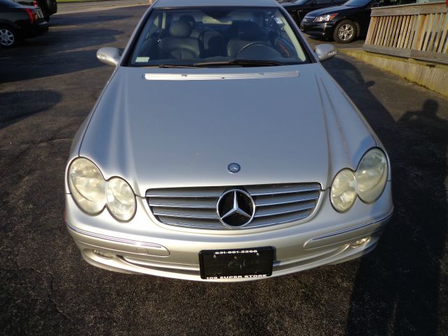 2004 Mercedes-Benz CLK-Class LT 1500 DVD W/monitorflex Fuel 4X4