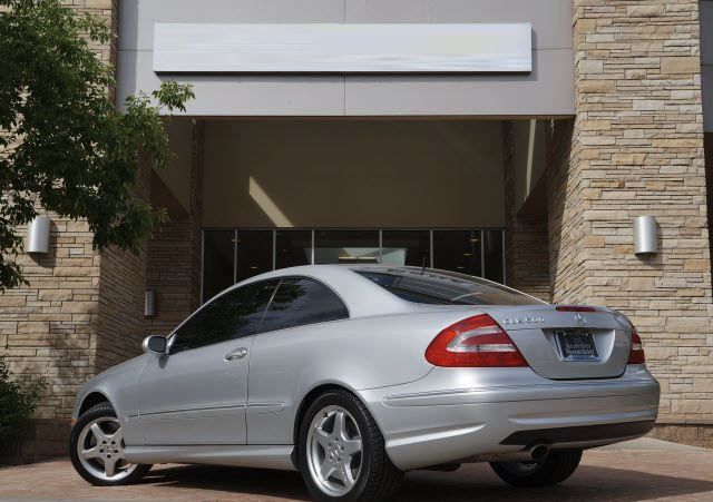 2004 Mercedes-Benz CLK-Class E350 -race FOR THE CURE