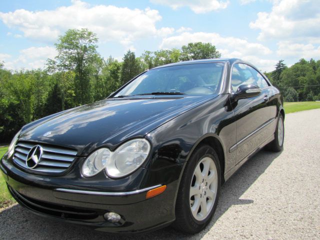 2004 Mercedes-Benz CLK-Class LT 1500 DVD W/monitorflex Fuel 4X4