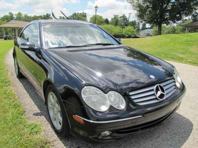 2004 Mercedes-Benz CLK-Class LT 1500 DVD W/monitorflex Fuel 4X4