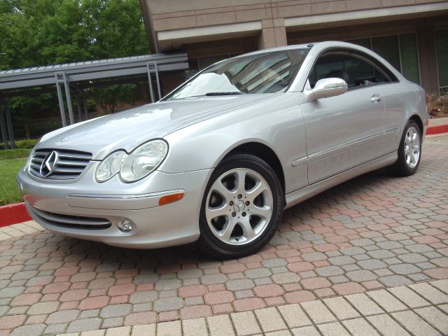 2004 Mercedes-Benz CLK-Class LT 1500 DVD W/monitorflex Fuel 4X4