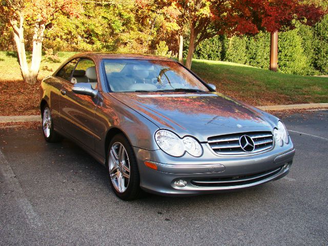 2004 Mercedes-Benz CLK-Class LT 1500 DVD W/monitorflex Fuel 4X4