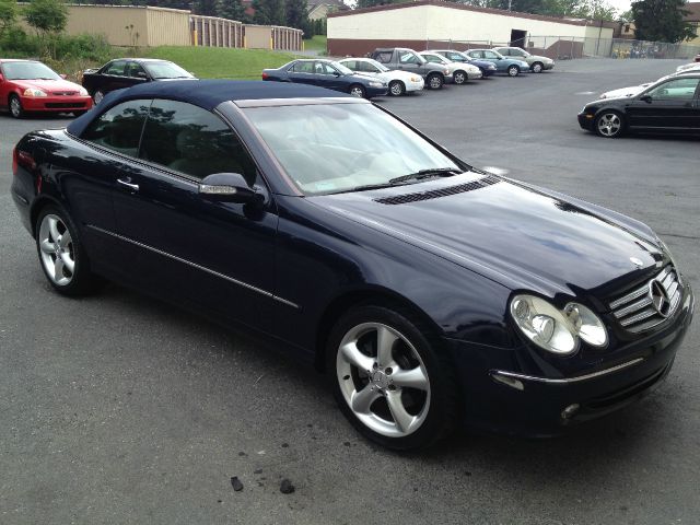 2004 Mercedes-Benz CLK-Class 7-passenger