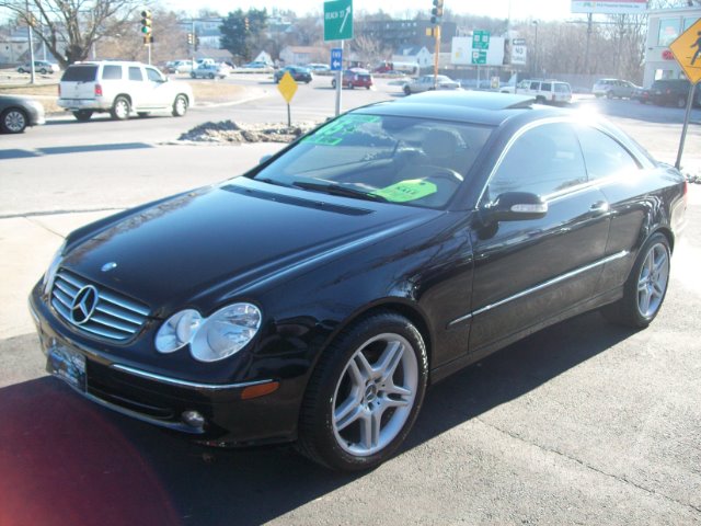 2005 Mercedes-Benz CLK-Class LT 1500 DVD W/monitorflex Fuel 4X4