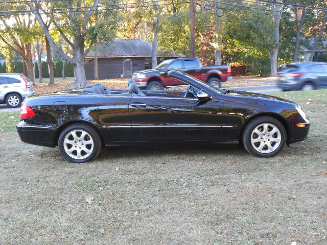 2005 Mercedes-Benz CLK-Class 7-passenger