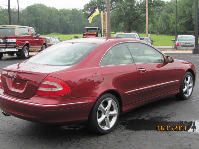 2005 Mercedes-Benz CLK-Class LT 1500 DVD W/monitorflex Fuel 4X4