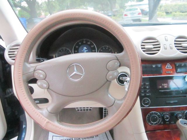 2005 Mercedes-Benz CLK-Class LT 1500 DVD W/monitorflex Fuel 4X4