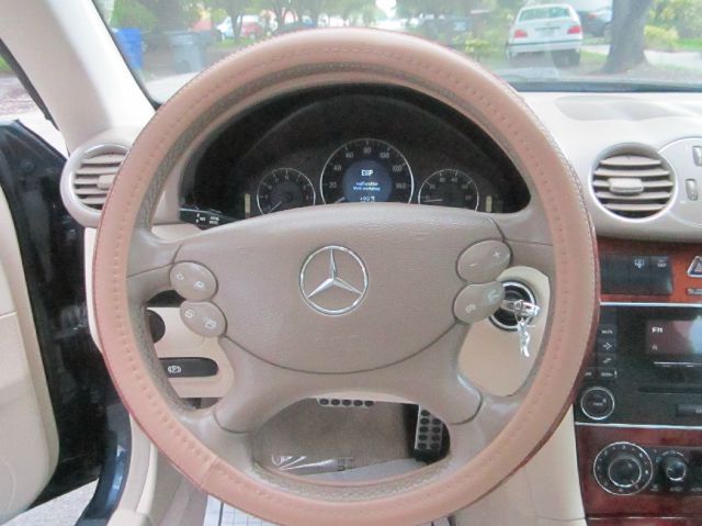 2005 Mercedes-Benz CLK-Class LT 1500 DVD W/monitorflex Fuel 4X4