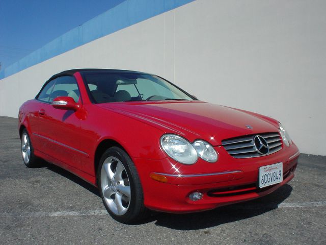 2005 Mercedes-Benz CLK-Class Unknown