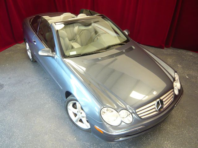 2005 Mercedes-Benz CLK-Class 7-passenger