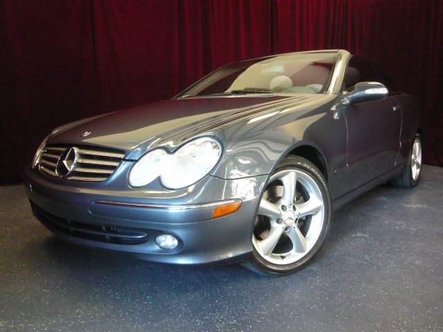 2005 Mercedes-Benz CLK-Class 7-passenger