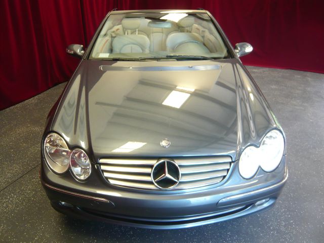 2005 Mercedes-Benz CLK-Class 7-passenger