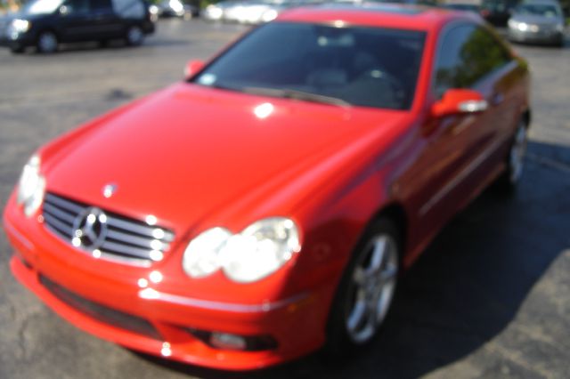 2005 Mercedes-Benz CLK-Class LTD Wagon AWD