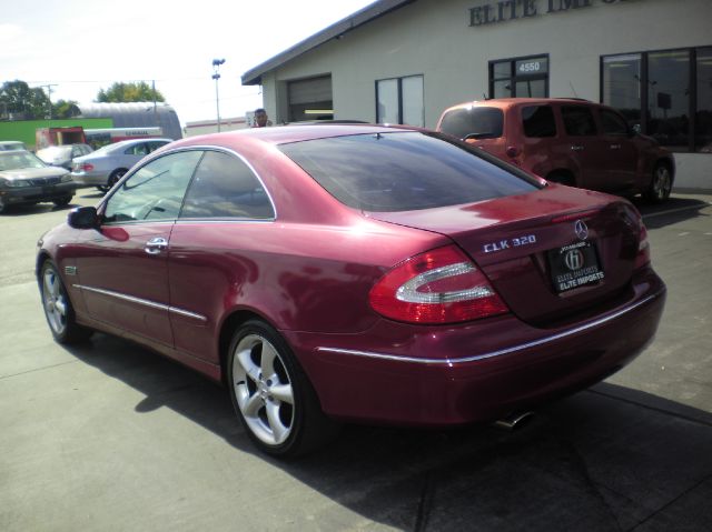 2005 Mercedes-Benz CLK-Class LT 1500 DVD W/monitorflex Fuel 4X4