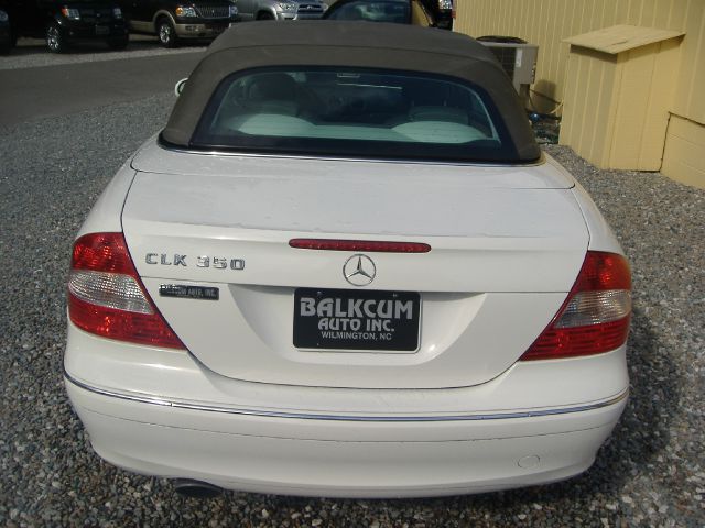 2006 Mercedes-Benz CLK-Class 3906