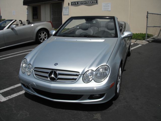 2007 Mercedes-Benz CLK-Class 3906