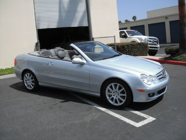 2007 Mercedes-Benz CLK-Class 3906