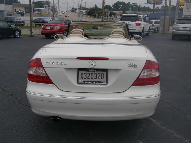 2007 Mercedes-Benz CLK-Class 3906